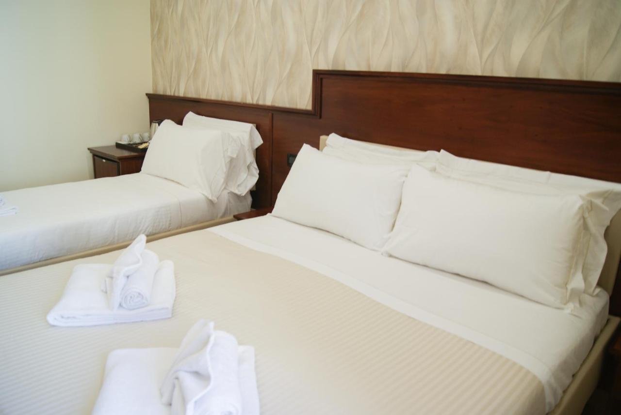 Glam Luxury Rome Hotel Екстериор снимка