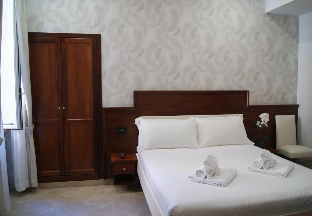 Glam Luxury Rome Hotel Екстериор снимка
