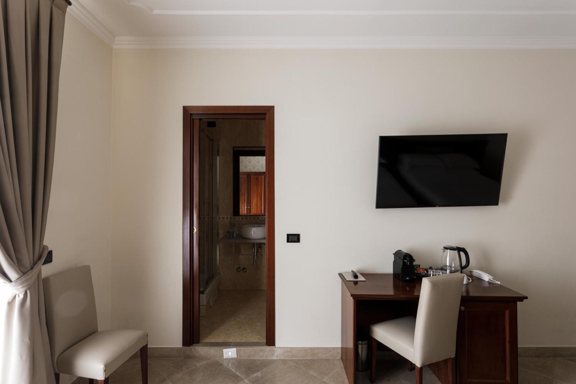 Glam Luxury Rome Hotel Екстериор снимка